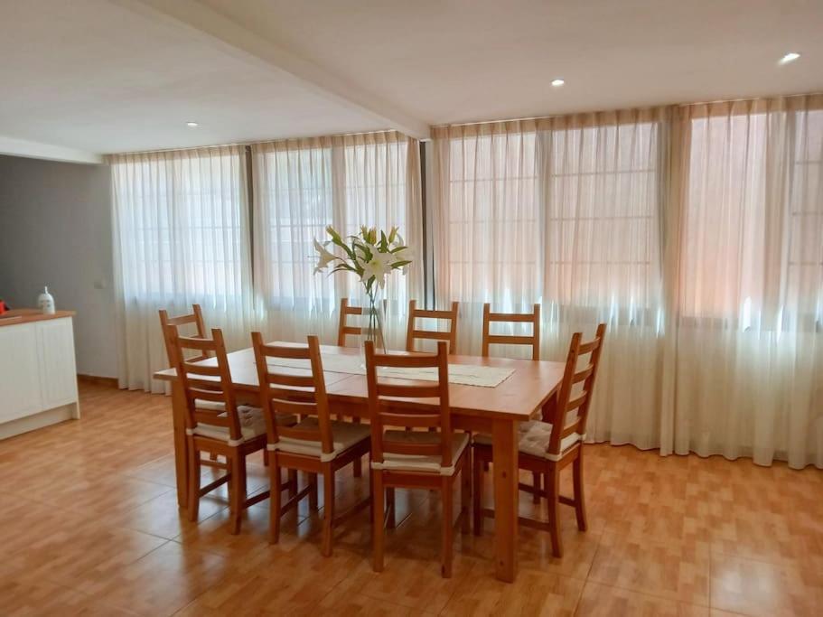 Precioso Apartamento Con Terraza En Piso Superior ลอส เรอาเลคอส ภายนอก รูปภาพ